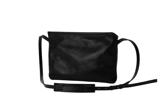 コエ　GANZO　サコッシュ SACCHETTO5 (サケット5)サコッシュ(M)｜最高級のメンズ革製品