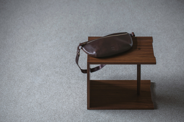 さとかず SACCHETTO5 (サケット5)スリングバッグ｜最高級のメンズ革製品・革財布